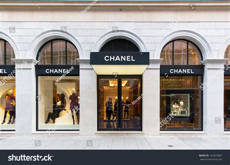 chanel kleding outlet|chanel outlet website.